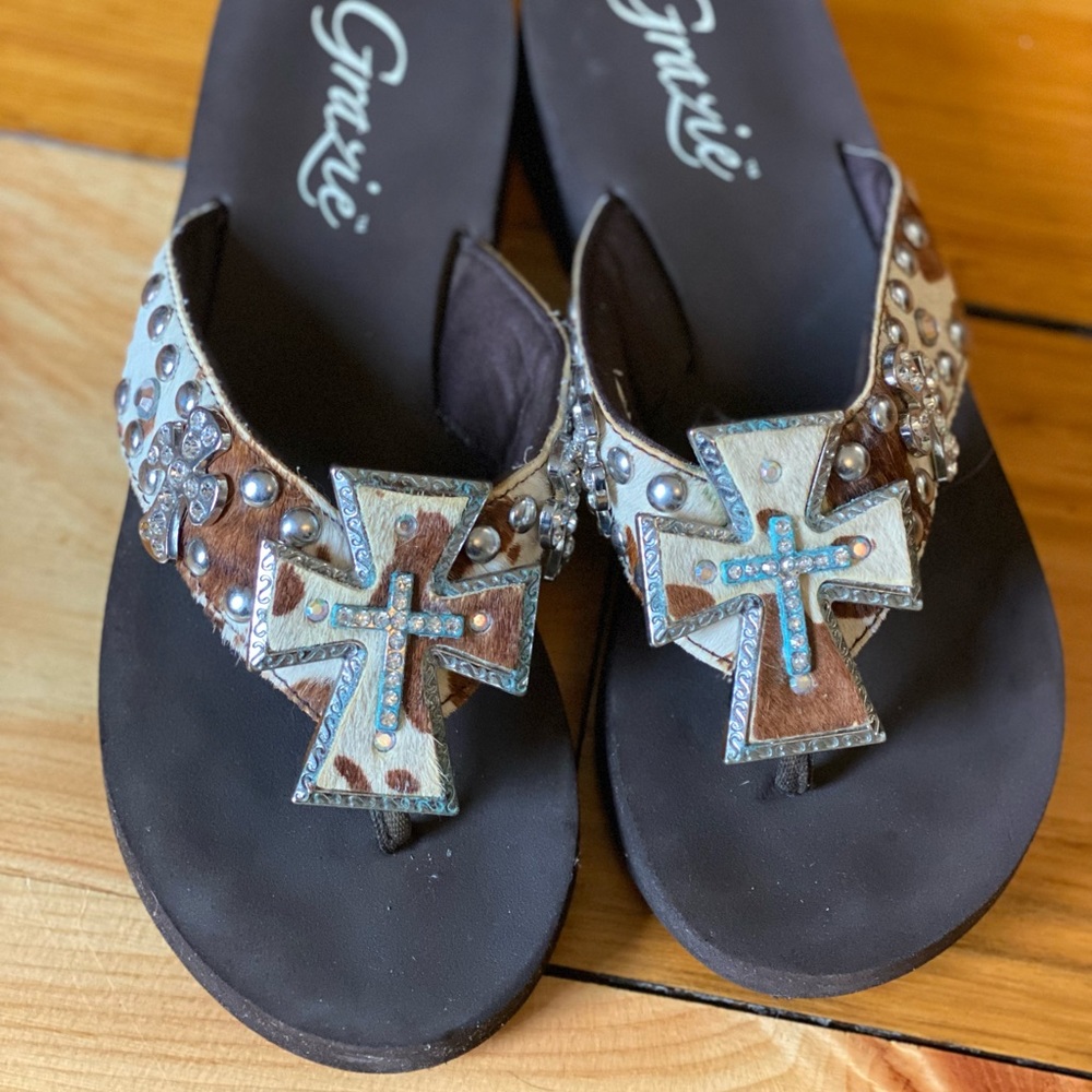 Grazie Bling Cross Platform Flip Flops
